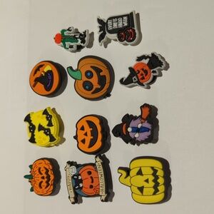 11 CROC CHARMS Happy Halloween